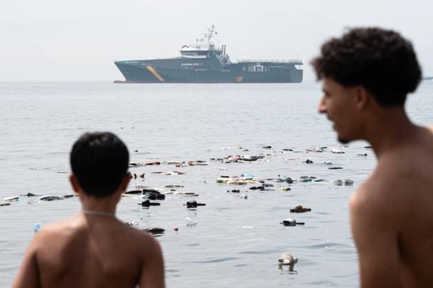 July 31, 2026, Ceuta, Spain: CEUTA, SPAIN Ã¢â‚¬ JULY 31, 2026: Migrants gather near the border crossing between Morocco and the Spanish enclave of Ceuta on July 31, 2026. Tens of thousands of migrants crossed into Ceuta from Morocco, while some continued to arrive and others voluntarily returned due to the precarious situation. Ceuta Spain  - ZUMAq101 20260731_zna_q101_112 Copyright: xMarioxMoroÂ³Nx