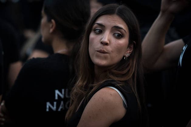Protest against the migration crisis outside the Moroccan Embassy in Madrid Spanish National Socialist and Falangist activist Isabel Peralta during the protest outside the Moroccan Embassy on July 31, 2026, in Madrid, Spain. The demonstration, organized by Núcleo Nacional, aims to express opposition to the migration crisis that has unfolded in Ceuta over the past few days, during which more than 40,000 migrants entered Spanish territory by swimming across the Alboran Sea JULY 31, 2026 PROTEST MIGRATION MIGRATION CRISIS MOROCCO MIGRANTS SPANISH FLAG POLICENATIONAL POLICE POLICE OFFICERS NÚCLEO NACIONAL RECONQUISTA Diego Radamé Madrid Madrid Spain  Copyright: xDiegoxRadamÃ sx 7697699
