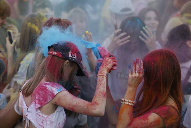 Holi Festival of Colors in Moscow, MOSCOW, RUSSIA - JULY 31: People throw colored powder into the air as they celebrate the Holi Festival of Colors in Moscow, Russia on July 31, 2026. The traditional Indian festival, which symbolizes the arrival of spring and the victory of good over evil, has become a popular entertainment event among locals, drawing thousands of participants who dance to music and cover each other in vibrant powders. Yulia Morozova Anadolu Moscow City Rusya. Editorial use only. Please get in touch for any other usage.  Copyright: x2026xAnadoluxYuliaxMorozovax