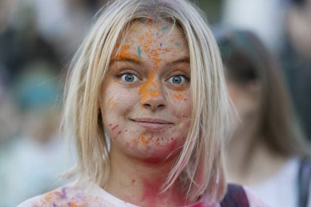 Holi Festival of Colors in Moscow, MOSCOW, RUSSIA - JULY 31: People throw colored powder into the air as they celebrate the Holi Festival of Colors in Moscow, Russia on July 31, 2026. The traditional Indian festival, which symbolizes the arrival of spring and the victory of good over evil, has become a popular entertainment event among locals, drawing thousands of participants who dance to music and cover each other in vibrant powders. Yulia Morozova Anadolu Moscow City Rusya. Editorial use only. Please get in touch for any other usage.  Copyright: x2026xAnadoluxYuliaxMorozovax