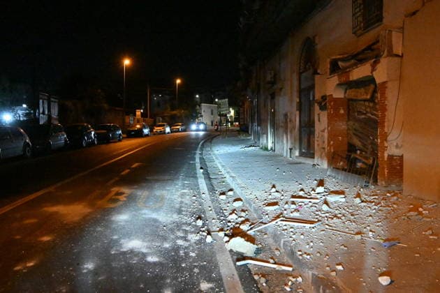 July 31, 2026, Pozzuoli: Crolli e danni causati dalla scossa di terremoto magnitudo 4.7, registrata in serata con epicentro i Campi Flegrei. Pozzuoli, Napoli, 31 luglio 2026. ANSA - - - - - - - - - - - - - - - - - - - - - - - - - - - - - - - - - - - - - - - Collapses and damage caused by the 4.7-magnitude earthquake, recorded this evening with its epicenter in the Phlegraean Fields. Pozzuoli, Naples, 31 July 2026. ANSA Pozzuoli  - ZUMAa110 20260731_zaf_a110_019 Copyright: xFelicexDexMartinox