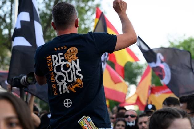 July 31, 2026, Madrid, Spain: MADRID, SPAIN Ã¢â‚¬ JULY 31, 2026: Participants attend a demonstration outside the Moroccan Embassy in Madrid, called by the far-right groups Falange EspaoÂ±ola and NoÂºcleo Nacional, following recent migrant arrivals through Spain s North African enclave of Ceuta. Protesters wave Spanish flags, display banners and chant slogans during the demonstration, while some participants are seen making gestures commonly associated with Nazi salutes. Madrid Spain  - ZUMAq101 20260731_zna_q101_209 Copyright: xTomasxCallex