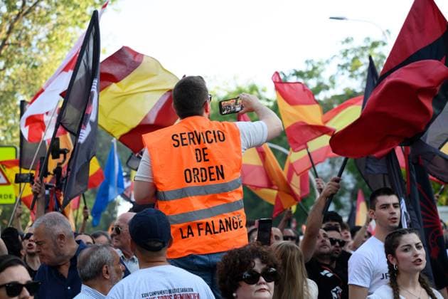 July 31, 2026, Madrid, Spain: MADRID, SPAIN Ã¢â‚¬ JULY 31, 2026: Participants attend a demonstration outside the Moroccan Embassy in Madrid, called by the far-right groups Falange EspaoÂ±ola and NoÂºcleo Nacional, following recent migrant arrivals through Spain s North African enclave of Ceuta. Protesters wave Spanish flags, display banners and chant slogans during the demonstration, while some participants are seen making gestures commonly associated with Nazi salutes. Madrid Spain  - ZUMAq101 20260731_zna_q101_224 Copyright: xTomasxCallex