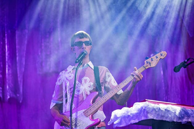 Green Juice Festival Bonn, 31.7.2026 Johann Bonitz von Blond -- Das Green Juice Festival in Bonn feiert 2026 seinen 18. Geburtstag. Vom kleinen Privatkonzert hat es sich inzwischen zu einer festen Größe im Bonner Veranstaltungskalender gemausert. Das Festival findet an zwei Tagen im Park von Bonn-Beuel-Vilich statt. Es gibt eine große Bühne, den 1Live-Sektor-Bus und eine Newcomer-Stage. Bonn Park Neu-Vilich NRW Deutschland *** Green Juice Festival Bonn, July 31, 2026, Johann Bonitz von Blond The Green Juice Festival in Bonn will celebrate its 18th anniversary in 2026. What started as a small private concert has since blossomed into a staple of Bonn’s event calendar. The festival takes place over two days in the park in Bonn Beuel Vili Copyright: xSebastianxDerixx