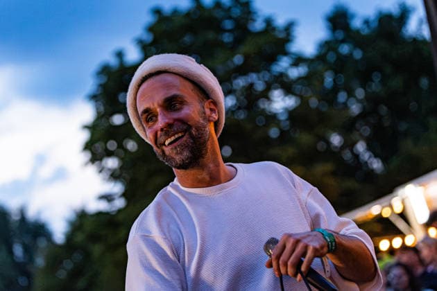 Green Juice Festival Bonn, 31.7.2026 Unangekündigtes Pop-Up-Konzert von OK Kid -- Das Green Juice Festival in Bonn feiert 2026 seinen 18. Geburtstag. Vom kleinen Privatkonzert hat es sich inzwischen zu einer festen Größe im Bonner Veranstaltungskalender gemausert. Das Festival findet an zwei Tagen im Park von Bonn-Beuel-Vilich statt. Es gibt eine große Bühne, den 1Live-Sektor-Bus und eine Newcomer-Stage. Bonn Park Neu-Vilich NRW Deutschland *** Green Juice Festival Bonn, July 31, 2026 Unannounced pop-up concert by OK Kid The Green Juice Festival in Bonn will celebrate its 18th anniversary in 2026. What started as a small private concert has since grown into a staple of Bonn’s event calendar. The festival takes place over two days in Copyright: xSebastianxDerixx