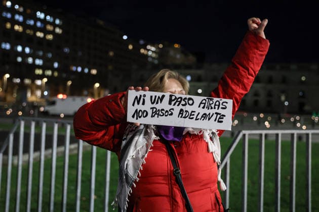 July 31, 2026, Santiago, Chile: Various feminist groups demonstrated in Santiago, Chile, against the bill proposing that women listen to the baby s heartbeat before undergoing an abortion. Santiago Chile  - ZUMAu105 20260731_zip_u105_002 Copyright: xManuelxUrzuax