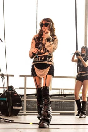 July 31, 2026, Chicago, Illinois, USA: Musician ELLA BOH during the Lollapalooza Music Festival at Grant Park in Chicago, Illinois Chicago USA  - ZUMAs135 20260731_zap_s135_006 Copyright: xDanielxDeSloverx