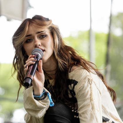 July 31, 2026, Chicago, Illinois, USA: Musician ELLA BOH during the Lollapalooza Music Festival at Grant Park in Chicago, Illinois Chicago USA  - ZUMAs135 20260731_zap_s135_072 Copyright: xDanielxDeSloverx