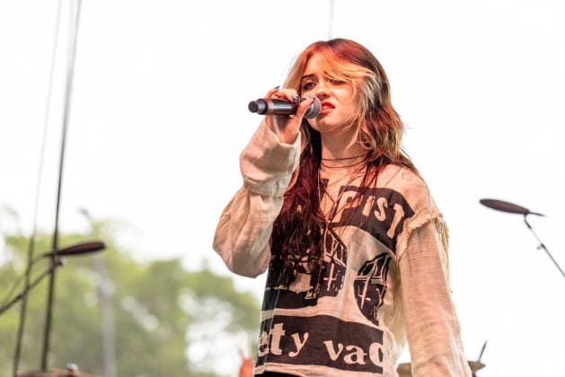 July 31, 2026, Chicago, Illinois, USA: Musician ELLA BOH during the Lollapalooza Music Festival at Grant Park in Chicago, Illinois Chicago USA  - ZUMAs135 20260731_zap_s135_073 Copyright: xDanielxDeSloverx