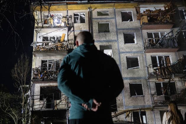 9 killed, 27 injured in Russian missile attacks on Kyiv KYIV, UKRAINE - AUGUST 01: Firefighters work at the site of buildings damaged after a Russian missile attack struck Kyiv, Ukraine, on August 01, 2026. At least nine people were killed and 27 others injured in Russian ballistic missile strikes across Kyiv, the State Emergency Service of Ukraine Danylo Antoniuk Anadolu Kyiv Ukraine. Editorial use only. Please get in touch for any other usage.  Copyright: x2026xAnadoluxDanyloxAntoniukx