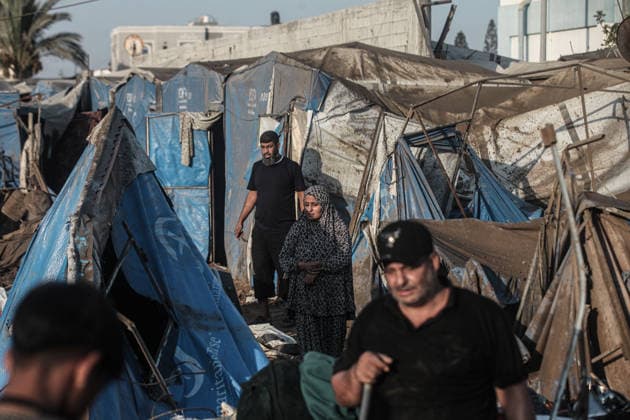 Israeli army targets medicine warehouse and tent camp in Deir al-Balah DEIR AL-BALAH, GAZA, PALESTINE - AUGUST 01: A view of the area following an Israeli airstrike targeting the medicine warehouse at Al-Aqsa Martyrs Hospital and the surrounding tent camp in Deir al-Balah, Gaza, Palestine on August 01, 2026. Moiz Salhi Anadolu Deir al-Balah Gaza. Editorial use only. Please get in touch for any other usage.  Copyright: x2026xAnadoluxMoizxSalhix