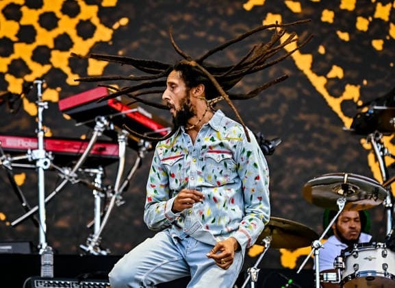 Julian Marley performing on the Main Stage at Reggaeland Festival Day 1 at Milton Keynes National Bowl on 31st July 2026 Julian Marley performing on the Main Stage at Reggaeland Festival Day 1 at Milton Keynes National Bowl on 31st July 2026, Credit:Laura Rose Avalon  Copyright: xLauraxRosex xAvalonx 1120042343