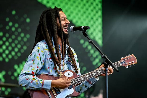 Julian Marley performing on the Main Stage at Reggaeland Festival Day 1 at Milton Keynes National Bowl on 31st July 2026 Julian Marley performing on the Main Stage at Reggaeland Festival Day 1 at Milton Keynes National Bowl on 31st July 2026, Credit:Laura Rose Avalon  Copyright: xLauraxRosex xAvalonx 1120042325