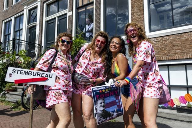 AMSTERDAM - Participants in the Canal Parade. The boat parade is traditionally part of the Pride celebrations in the capital. REMKO DE WAAL ANP netherlands out - belgium out  Copyright: xx x564680621x originalFilename: 564680621.jpg