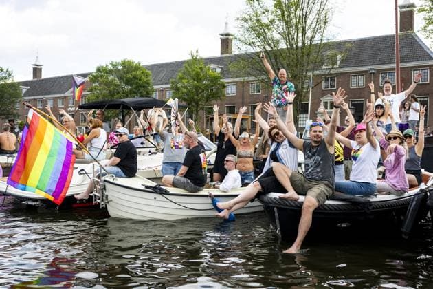 AMSTERDAM - Participants in the Canal Parade. The boat parade is traditionally part of the Pride celebrations in the capital. SEM VAN DER WAL ANP netherlands out - belgium out  Copyright: xx x564682231x originalFilename: 564682231.jpg