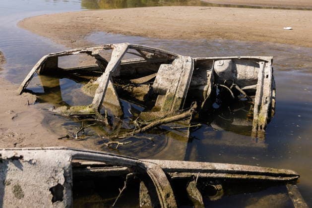 Batina 010826. Historically low water level of the Danube has revealed the remains of old cars, ships and weapons in its riverbed. Photo: Marin Franov CROPIX Copyright: xxMarinxFranovx batina_vodostaj25-010826