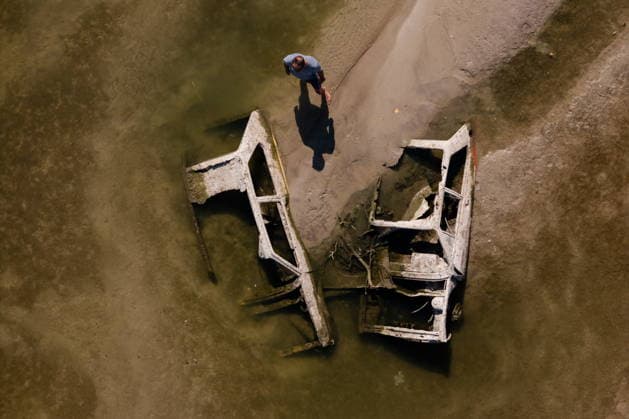 Batina 010826. Historically low water level of the Danube has revealed the remains of old cars, ships and weapons in its riverbed. Photo: Marin Franov CROPIX Copyright: xxMarinxFranovx batina_vodostaj68-010826