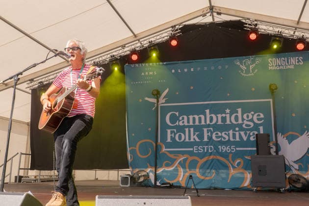 Nick Cope in concert at Cambridge Folk Festival at Cherry Hinton Hall Park in Cambridge, UK on 01 August 2026 Nick Cope performing with Nick Cope in concert at Cambridge Folk Festival at Cherry Hinton Hall Park in Cambridge, UK on 01 August 2026, Credit:Stephen Keable Avalon UK, Cambridgeshire, Cambridge, Cherry Hinton Hall Park  Copyright: xStephenxKeablex xAvalonx 1120080816