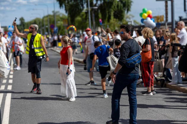August 1, 2026, Stockholm, Sweden: STOCKHOLM, SWEDEN - AUGUST 1, 2026: Swedish right-wing commentator and journalist Nick Alinia covers the Stockholm Pride Parade, the largest Pride parade in the Nordic region, in central Stockholm. Thousands of people took part in the annual parade celebrating LGBTQ rights, diversity and inclusion. Sweden  - ZUMAa136 20260801_zap_a136_004 Copyright: xJoelxLindhex