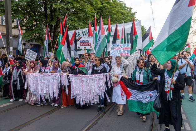 Pro-Palestine solidarity demonstration in Berlin BERLIN, GERMANY - AUGUST 01: Demonstrators gather to hold a rally in solidarity with Palestine in Berlin, Germany, on August 01, 2026. The crowd called for support for Palestine carrying banners and flags. Ilkin Eskipehlivan Anadolu Berlin Germany. Editorial use only. Please get in touch for any other usage.  Copyright: x2026xAnadoluxIlkinxEskipehlivanx