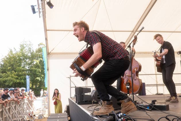 Skinny Lister in concert at Cambridge Folk Festival at Cherry Hinton Hall Park in Cambridge, UK on 01 August 2026 Max Thomas performing with Skinny Lister in concert at Cambridge Folk Festival at Cherry Hinton Hall Park in Cambridge, UK on 01 August 2026, Credit:Stephen Keable Avalon UK, Cambridgeshire, Cambridge, Cherry Hinton Hall Park  Copyright: xStephenxKeablex xAvalonx 1120147316