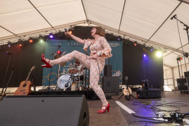 Skinny Lister in concert at Cambridge Folk Festival at Cherry Hinton Hall Park in Cambridge, UK on 01 August 2026 Lorna Thomas performing with Skinny Lister in concert at Cambridge Folk Festival at Cherry Hinton Hall Park in Cambridge, UK on 01 August 2026, Credit:Stephen Keable Avalon UK, Cambridgeshire, Cambridge, Cherry Hinton Hall Park  Copyright: xStephenxKeablex xAvalonx 1120147304