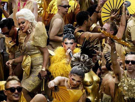 AMSTERDAM - Revelers during the Canal Parade. The boat parade is traditionally part of the Pride celebrations in the capital. REMKO DE WAAL ANP netherlands out - belgium out  Copyright: xx x564706969x originalFilename: 564706969.jpg