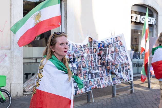 IPA87163971 - Sit-in at Largo Argentina in Rome against the Ayatollahs regime in Iran  Copyright: xMatteoxNardonex xx 87163971