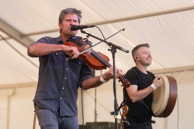 Seth Lakeman in concert at Cambridge Folk Festival at Cherry Hinton Hall Park in Cambridge, UK on 01 August 2026 Seth Lakeman performing with Seth Lakeman in concert at Cambridge Folk Festival at Cherry Hinton Hall Park in Cambridge, UK on 01 August 2026, Credit:Stephen Keable Avalon UK, Cambridgeshire, Cambridge, Cherry Hinton Hall Park  Copyright: xStephenxKeablex xAvalonx 1120160166