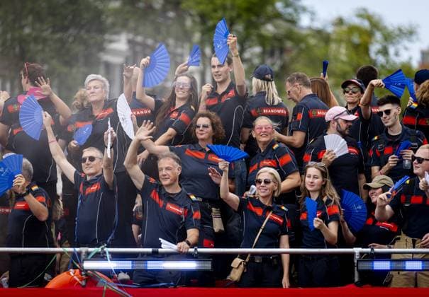 AMSTERDAM - Participants on a boat during the Canal Parade. The boat parade is traditionally part of the Pride celebrations in the capital. SEM VAN DER WAL ANP netherlands out - belgium out  Copyright: xx x564711648x originalFilename: 564711648.jpg