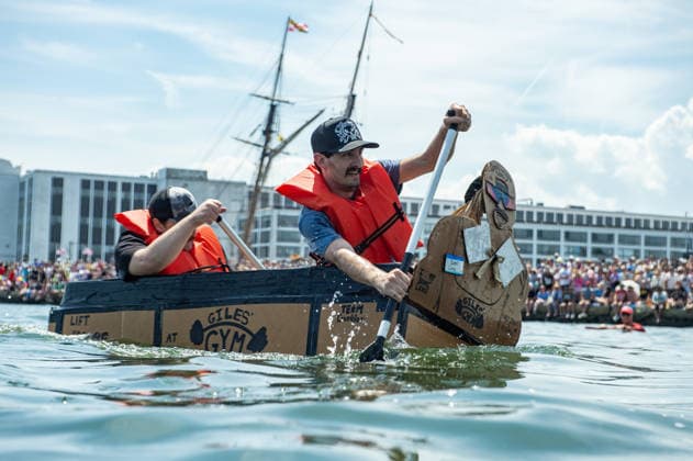 Great Salem Maritime Cardboard Boat Regatta MASSACHUSETTS, UNITED STATES - AUGUST 1: Competitors paddle as fast as they can from the start line during the Great Salem Maritime Cardboard Boat Regatta in Salem, Massachusetts, United States on August 1, 2026. Joseph Prezioso Anadolu Massachusetts United States. Editorial use only. Please get in touch for any other usage.  Copyright: x2026xAnadoluxJosephxPreziosox