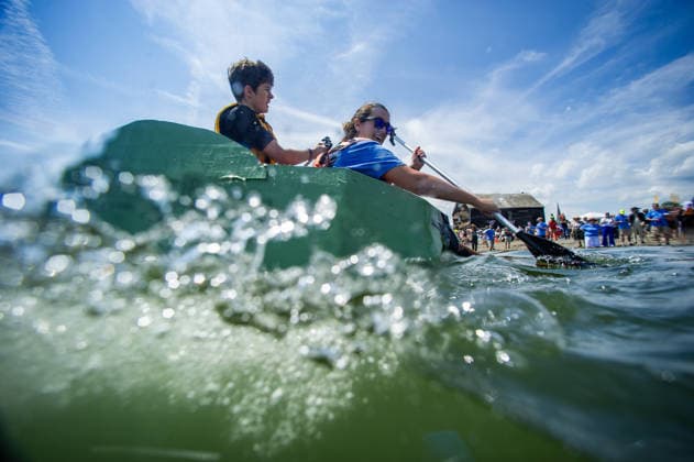 Great Salem Maritime Cardboard Boat Regatta MASSACHUSETTS, UNITED STATES - AUGUST 1: Competitors paddle as fast as they can from the start line during the Great Salem Maritime Cardboard Boat Regatta in Salem, Massachusetts, United States on August 1, 2026. Joseph Prezioso Anadolu Massachusetts United States. Editorial use only. Please get in touch for any other usage.  Copyright: x2026xAnadoluxJosephxPreziosox