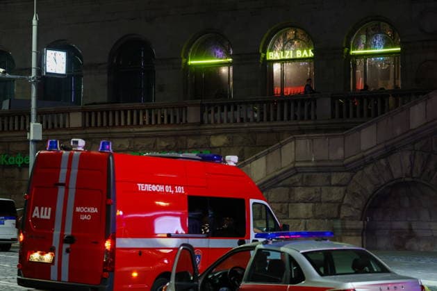 RUSSIA, MOSCOW - AUGUST 1, 2026: Emergency services respond to the scene of an explosion near a cafe in Kudrinskaya Square, central Moscow, three dead, 15 suffering injuries of various degrees of severity Moscow Russia  - ZUMAt113 20260801_zaa_t113_708 Copyright: xDanilxAikinx