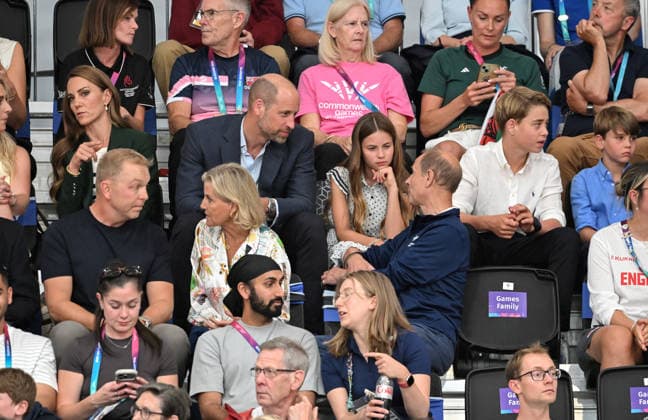 The Prince and Princess of Wales, Duke and Duchess of Rothesay, attend the Commonwealth Games in Glasgow 01 08 2026, Glasgow, UK. The Prince and Princess of Wales, Duke and Duchess of Rothesay, with their children Prince George, Princess Charlotte and Prince Louis attend Track Cycling at the Sir Chris Hoy Velodrome with Laura Kenny and Sir Chris Hoy during the Commonwealth Games in Glasgow, Saturday 1st August 2026 to watch some of the sports fixtures taking place that day., Credit:Wattie Cheung Kensington Palace B66 Avalon UK, UK, Glasgow  Copyright: xWattiexCheungx xKensingtonxPalacex xB66x xAvalonx 1120183443