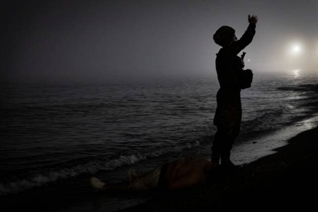 August 1, 2026, Ceuta, Spain: CEUTA, SPAIN - AUGUST 1, 2026: The arrival of migrants across the Tarajal border continues during the early hours of Saturday morning in Ceuta. Authorities maintain security and monitoring devices at the border crossing amid the ongoing influx. Ceuta Spain - ZUMAq101 20260801_zna_q101_062 Copyright: xSamuelxVegax