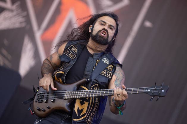 Krönender Abschluss des 35ten Wacken Open Air Der letzte Tag des Wacken Open Air, brachten keinen Regen, sondern einen sommerlichen Abschkuss voller Highlights. Samstag war der Tag der Headliner der Metalszene. Lamb of God, Powerwolf, Airbourne und Arch Enemy waren nur einige dieser sensationellen Höhepunkte des letzten Tages des diesjährigen Wacken Open Air. Die Fans und Metalheads aus aller Welt gaben noch einmal alles, hier Nevermore Wacken Wacken open Air Schleswig Holstein Deutschland _5DL1959 *** The Grand Finale of the 35th Wacken Open Air: The final day of the Wacken Open Air brought no rain, but rather a summery finale full of highlights. Saturday was the day of the metal scene’s headliners: Lamb of God, Powerwolf, Airbourne, a