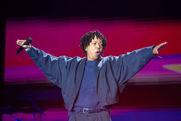 RIO DE JANEIRO, RJ - 01.08.2026: DJAVAN DJAVANEAR 50 ANOS - The "Djavanear" tour, in which the artist Djavan celebrates five decades of his career, arrives in Rio de Janeiro at the Farmasi arena this Saturday (1st) for three nights with tickets already sold out. x2992532x  CarlosxSanttos