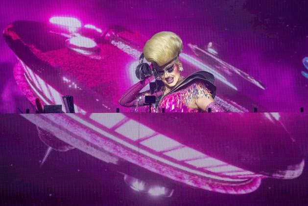 August 1, 2026, Chicago, Illinois, USA: Drag queen TRIXIE MATTEL during the Lollapalooza Music Festival at Grant Park in Chicago, Illinois Chicago USA  - ZUMAs135 20260801_zap_s135_036 Copyright: xDanielxDeSloverx