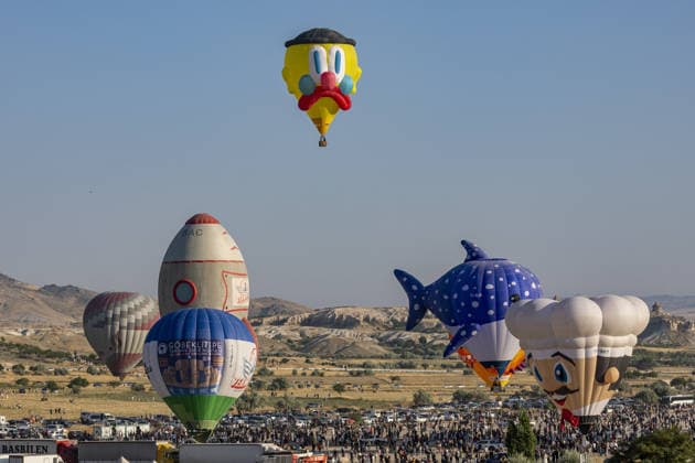 Cappadocia Balloon Festival concludes with colorful scenes NEVSEHIR, TURKIYE - AUGUST 2: A view of balloons during the 7th Cappadocia Balloon Festival concluded with the participation of 30 special-shaped hot air balloons brought from Turkiye and abroad in Nevsehir, Turkiye, on August 2, 2026. As part of the festival, sunrise demonstration flights over Goreme featured heart, owl, parrot, rocket, and globe-shaped balloons, creating colorful scenes above the region s iconic fairy chimneys and attracting the attention of both local and international visitors. Osmancan Gurdogan Anadolu Nevsehir Turkey. Editorial use only. Please get in touch for any other usage.  Copyright: x2026xAnadoluxOsmancanxGurdoganx