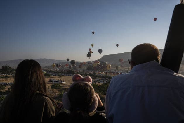 Cappadocia Balloon Festival concludes with colorful scenes NEVSEHIR, TURKIYE - AUGUST 2: A view of balloons during the 7th Cappadocia Balloon Festival concluded with the participation of 30 special-shaped hot air balloons brought from Turkiye and abroad in Nevsehir, Turkiye, on August 2, 2026. As part of the festival, sunrise demonstration flights over Goreme featured heart, owl, parrot, rocket, and globe-shaped balloons, creating colorful scenes above the region s iconic fairy chimneys and attracting the attention of both local and international visitors. Osmancan Gurdogan Anadolu Nevsehir Turkey. Editorial use only. Please get in touch for any other usage.  Copyright: x2026xAnadoluxOsmancanxGurdoganx