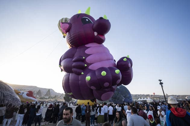 Cappadocia Balloon Festival concludes with colorful scenes NEVSEHIR, TURKIYE - AUGUST 2: A view of balloons during the 7th Cappadocia Balloon Festival concluded with the participation of 30 special-shaped hot air balloons brought from Turkiye and abroad in Nevsehir, Turkiye, on August 2, 2026. As part of the festival, sunrise demonstration flights over Goreme featured heart, owl, parrot, rocket, and globe-shaped balloons, creating colorful scenes above the region s iconic fairy chimneys and attracting the attention of both local and international visitors. Osmancan Gurdogan Anadolu Nevsehir Turkey. Editorial use only. Please get in touch for any other usage.  Copyright: x2026xAnadoluxOsmancanxGurdoganx