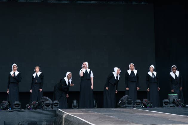 August 1, 2026, Brighton, United Kingdom: Self Esteem performs during the 2026 Brighton & Hove Pride parade. Brighton United Kingdom - ZUMAs197 20260801_aaa_s197_185 Copyright: xLounisxTiarx