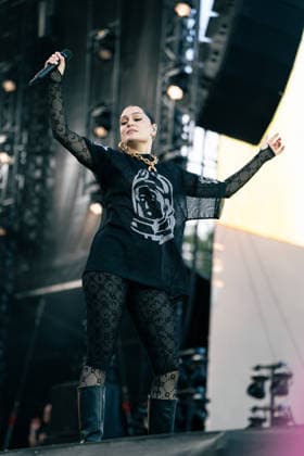 August 1, 2026, Brighton, United Kingdom: Jessica Ellen Cornish, known as Jessie J performs during the 2026 Brighton & Hove Pride parade. Brighton United Kingdom - ZUMAs197 20260801_aaa_s197_181 Copyright: xLounisxTiarx
