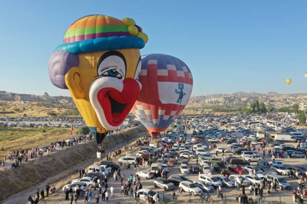 Cappadocia Balloon Festival concludes with colorful scenes NEVSEHIR, TURKIYE - AUGUST 2: A view of balloons during the 7th Cappadocia Balloon Festival concluded with the participation of 30 special-shaped hot air balloons brought from Turkiye and abroad in Nevsehir, Turkiye, on August 2, 2026. As part of the festival, sunrise demonstration flights over Goreme featured heart, owl, parrot, rocket, and globe-shaped balloons, creating colorful scenes above the region s iconic fairy chimneys and attracting the attention of both local and international visitors. Behcet Alkan Anadolu Nevsehir Turkey. Editorial use only. Please get in touch for any other usage.  Copyright: x2026xAnadoluxBehcetxAlkanx
