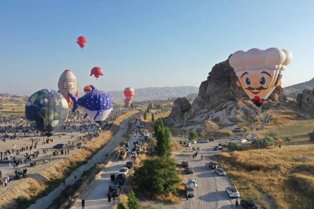 Cappadocia Balloon Festival concludes with colorful scenes NEVSEHIR, TURKIYE - AUGUST 2: A view of balloons during the 7th Cappadocia Balloon Festival concluded with the participation of 30 special-shaped hot air balloons brought from Turkiye and abroad in Nevsehir, Turkiye, on August 2, 2026. As part of the festival, sunrise demonstration flights over Goreme featured heart, owl, parrot, rocket, and globe-shaped balloons, creating colorful scenes above the region s iconic fairy chimneys and attracting the attention of both local and international visitors. Behcet Alkan Anadolu Nevsehir Turkey. Editorial use only. Please get in touch for any other usage.  Copyright: x2026xAnadoluxBehcetxAlkanx