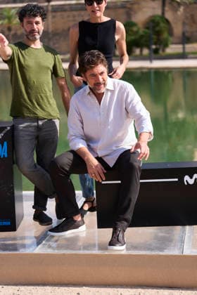 Atlantida Mallorca Film Festival 2026 - Photocall El ser querido Javier Bardem attending ‘El ser querido’ Photocall during Atlantida Mallorca Film Festival 2026 at Parc de la Mar in Palma, Spain on August 2, 2026. Photo by ABACAPRESS.COM Palma Balearic Islands Spain  Copyright: xABACAx