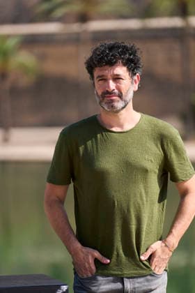 Atlantida Mallorca Film Festival 2026 - Photocall El ser querido Rodrigo Sorogoyen attending ‘El ser querido’ Photocall during Atlantida Mallorca Film Festival 2026 at Parc de la Mar in Palma, Spain on August 2, 2026. Photo by ABACAPRESS.COM Palma Balearic Islands Spain  Copyright: xABACAx