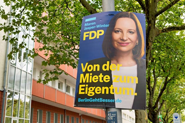 Berlin,02.08.2026,Wahlplakat der Partei FDP Maren Jasper-Winter zur Wahl zum 20.Abgeordnetenhaus von Berlin am 20.09.2026. *** Berlin, August 2, 2026; Election poster for Maren Jasper Winter of the FDP party for the election to the 20th Berlin House of Representatives on September 20, 2026
