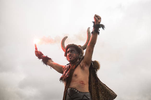 Landing Ceremony of the 66th Viking Pilgrimage in Catoira, Pontevedra A person during the Viking Landing Ceremony of the 66th Viking Pilgrimage in Catoira, on August 2, 2026, in Catoira, Pontevedra, Galicia, Spain. The Viking Landing festival in Catoira, also known as the Viking Pilgrimage, is one of Galicia’s most unique and renowned celebrations, designated as an Event of International Tourist Interest. Its history and significance stem from Catoira’s strategic location at the mouth of the Ulla River, near the Torres del Oeste, a fortress built between the 9th and 13th centuries to defend access to the heart of Galicia and, in particular, to Santiago de Compostela, against attacks by Vikings, Norman pirates, and Saracens. AUGUST 2, 2026  Copyright: xElenaxFernandezx 7699351
