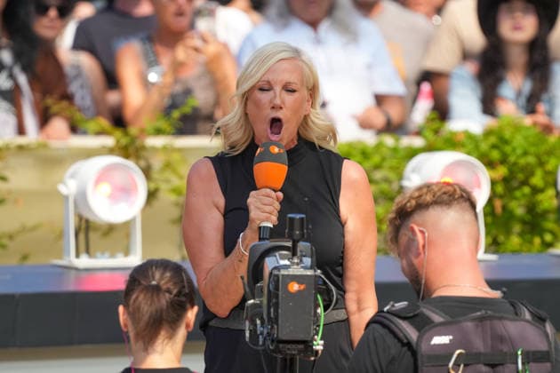 ZDF-Fernsehgarten 2026. Andrea (Kiwi) Kiewel im ZDF Fernsehgarten mit dem Motto Rock im Garten am 02.08.2026 in Mainz. Mainz ZDF Fernsehgarten Rheinland-Pfalz *** ZDF Fernsehgarten 2026: Andrea Kiwi Kiewel on ZDF Fernsehgarten with the theme Rock in the Garden on August 2, 2026, in Mainz, Rhineland-Palatinate, ZDF Fernsehgarten